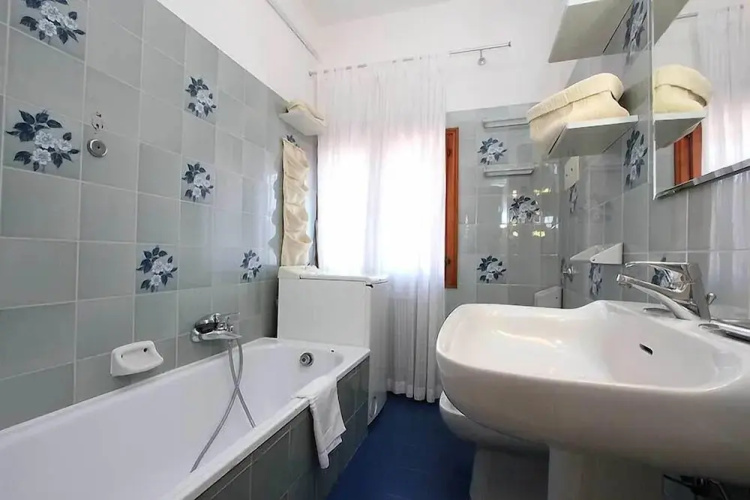 City Apartments - Sturion