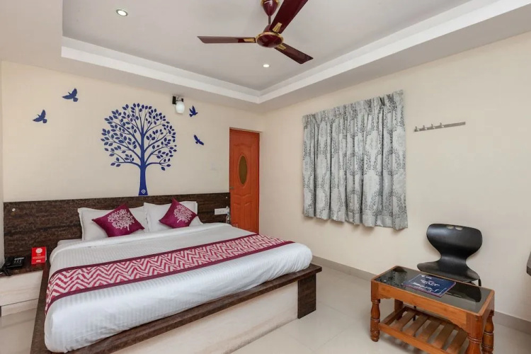 Maruthi Residency