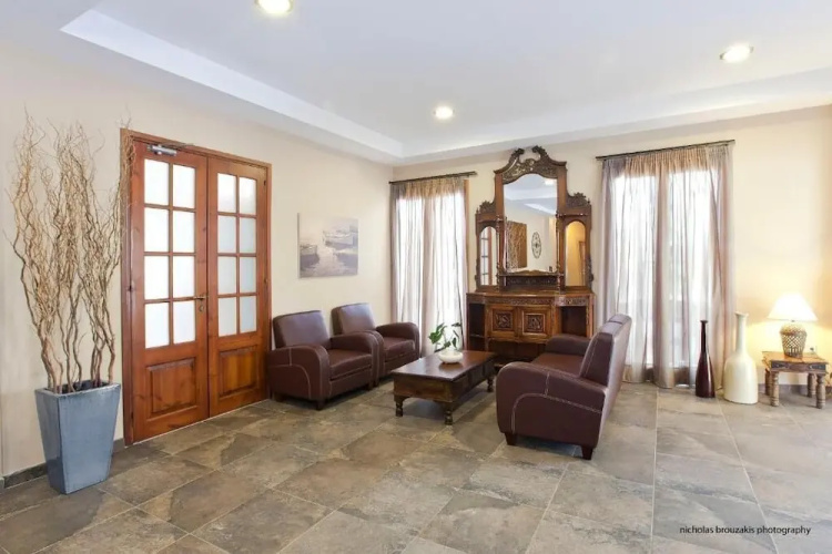 Achillion Hotel