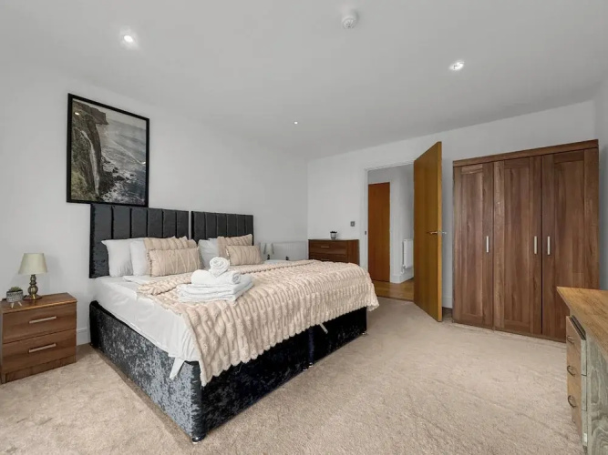 Spacious Serviced Apartments Canary Wharf