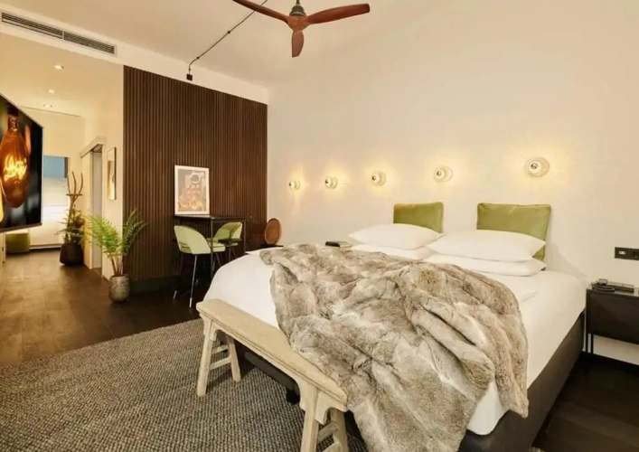 Comfort Double room with city view