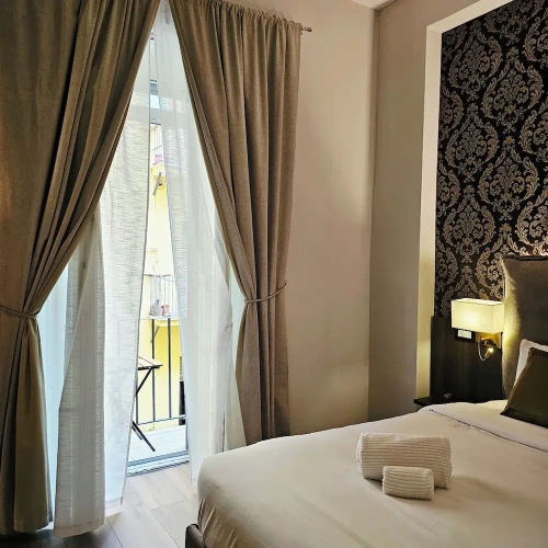 Comfort Double room with balcony and with courtyard view