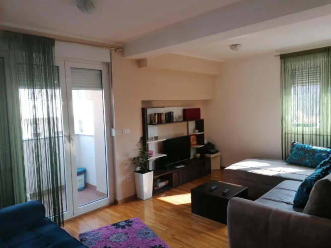 Shumice Apartment