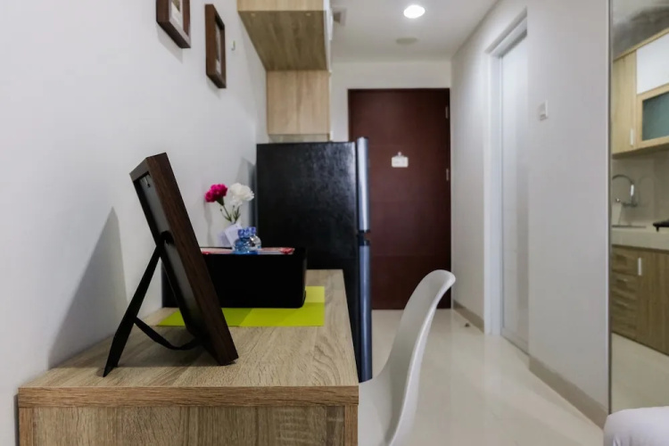 New Studio Apartment at Springwood Residence