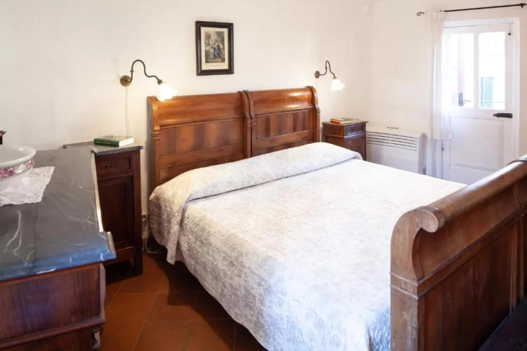 Chiara House