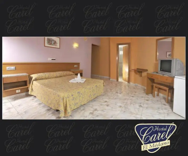 Hostal Carel