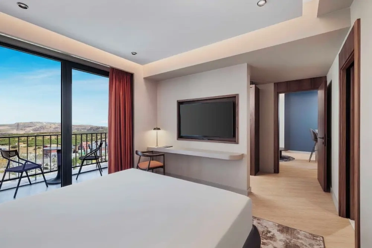 Double Suite