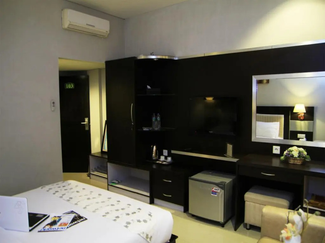 Zahra Syariah Hotel