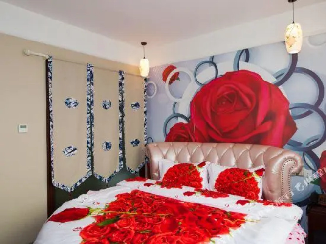 Huayang Hotel