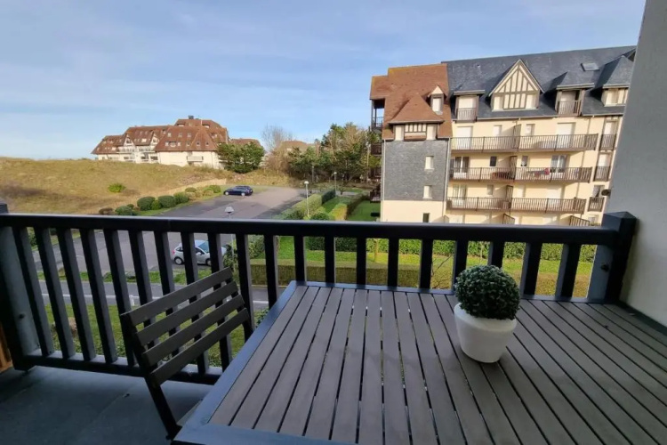 Apartment Well Equipped Near Beach