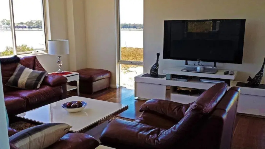 Dolphin Point B&B
