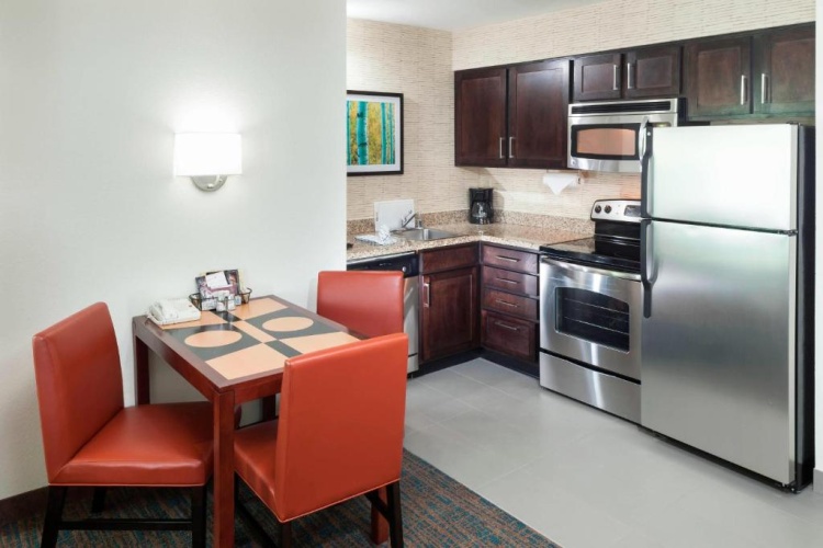 2 Bedrooms Double Suite