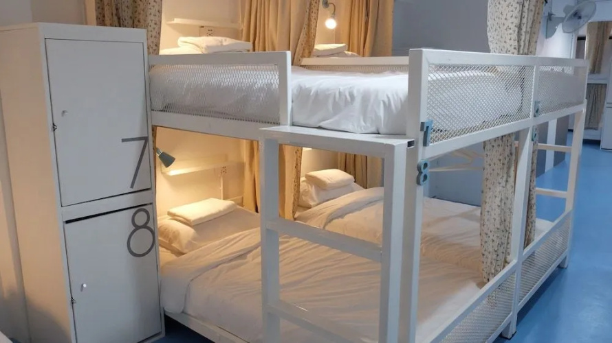 A Dude Mini Hostel - Adults Only
