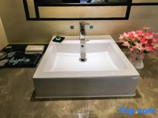 Zhuji xian hotel