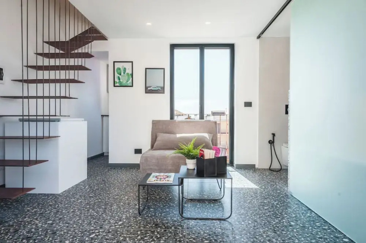Grimaldi Terrace Apts by Wonderful Italy