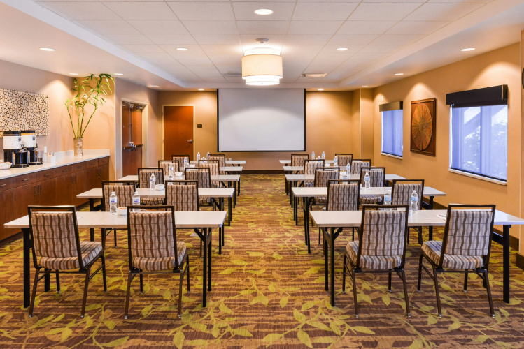 Hampton Inn & Suites Boulder-North photo 26