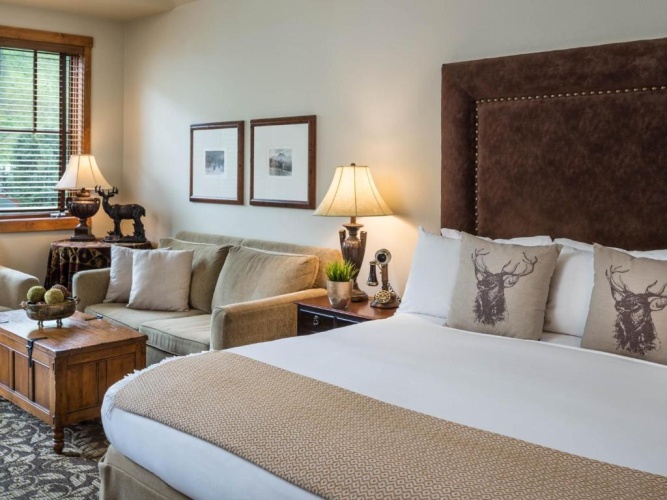 Grand Double room with balcony