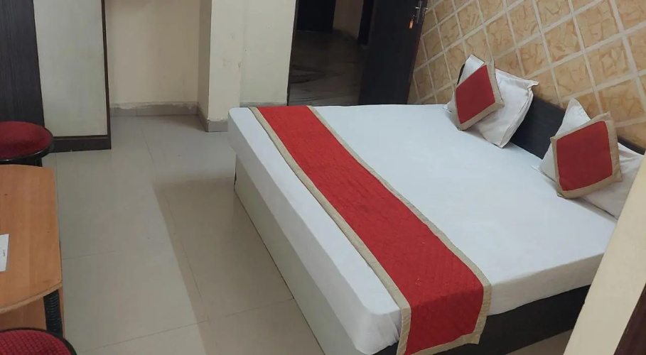 Hotel Shiv Angan