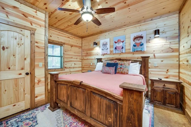 3 Bedrooms Standard room