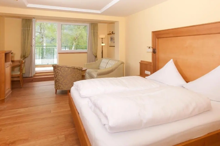 Superior Double room with lake view