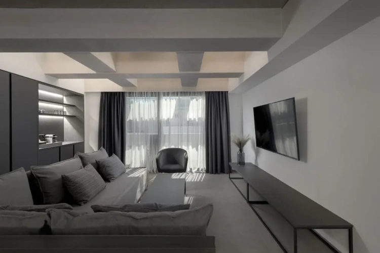 Premium Suite