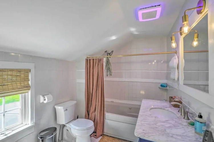 2 Bedrooms Cottage