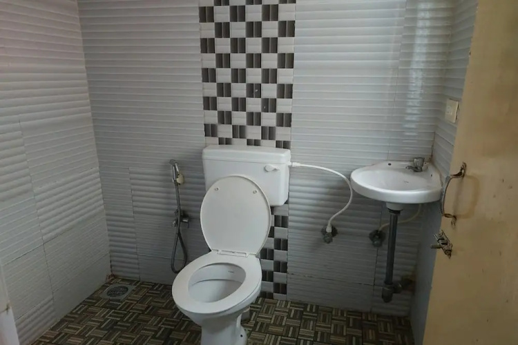 Akash Guest House