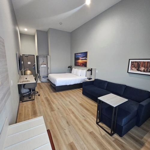 Double Suite