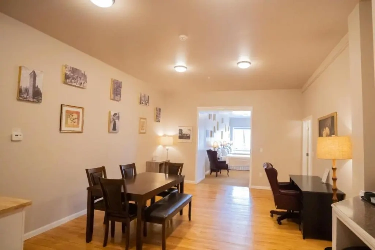 Quadruple Suite