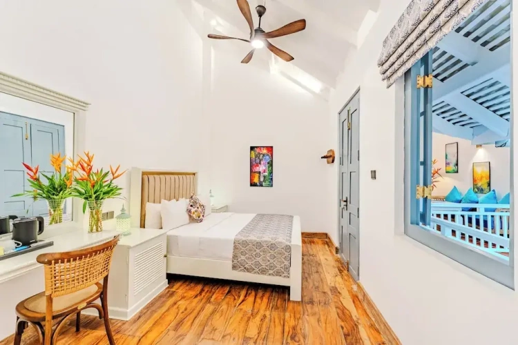 Deluxe Double room with balcony