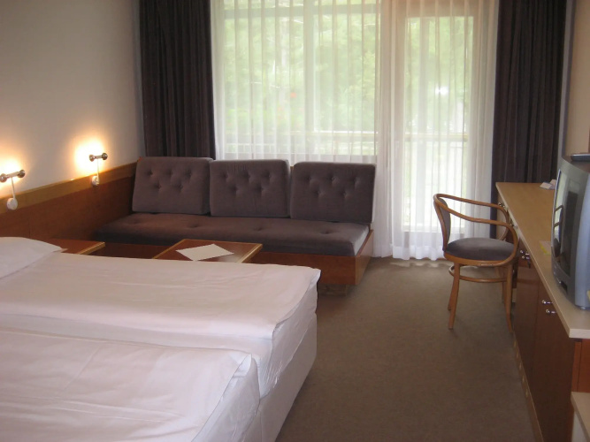 Hotel Jezero