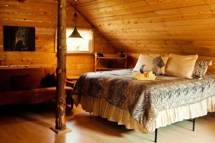 Grand room
