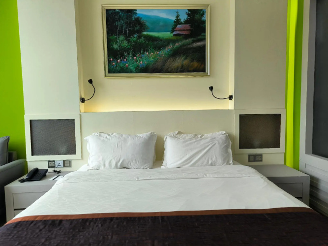 Meritz Hotel