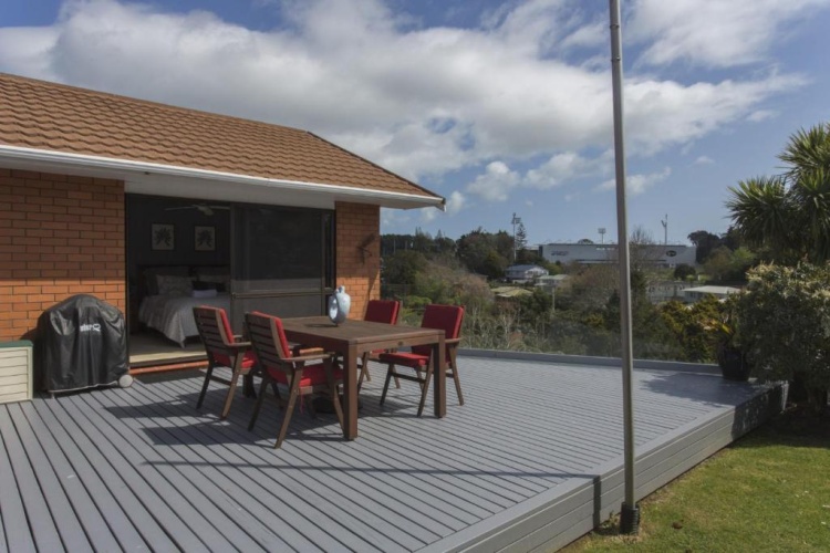 2 Bedrooms Cottage