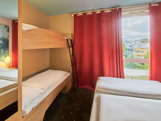 Quadruple room