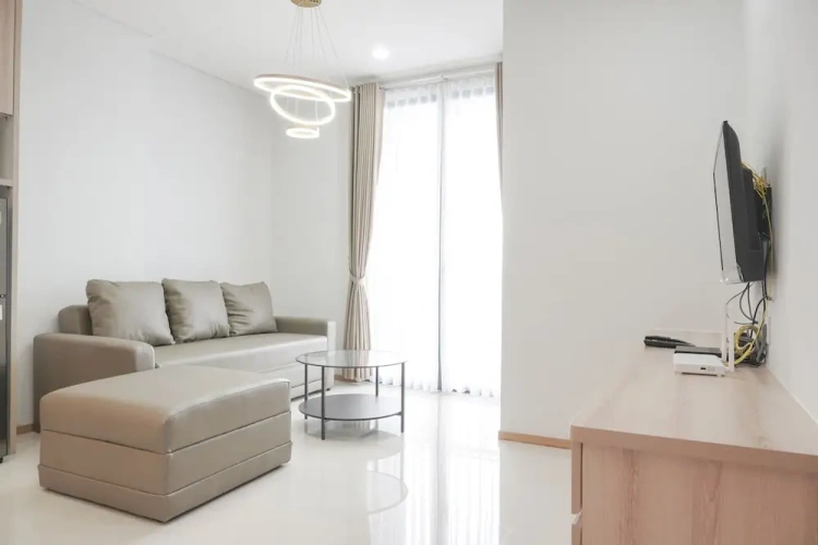 2 Bedrooms Apartment