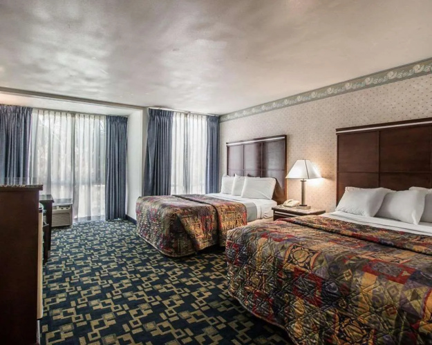 Rodeway Inn — фото 4