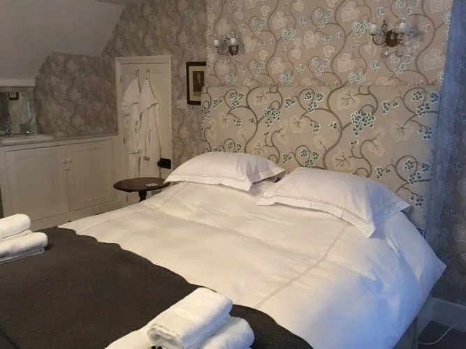Clare Cottage