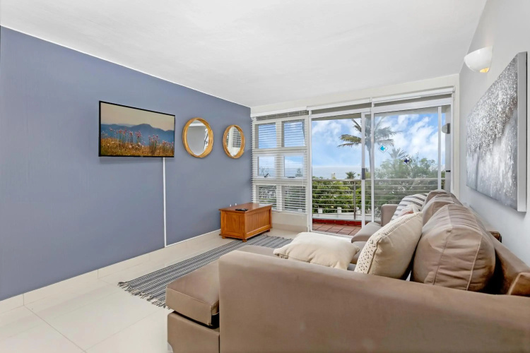 Chakas Cove 70
