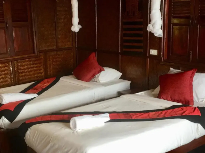 Mekong Riverside Lodge