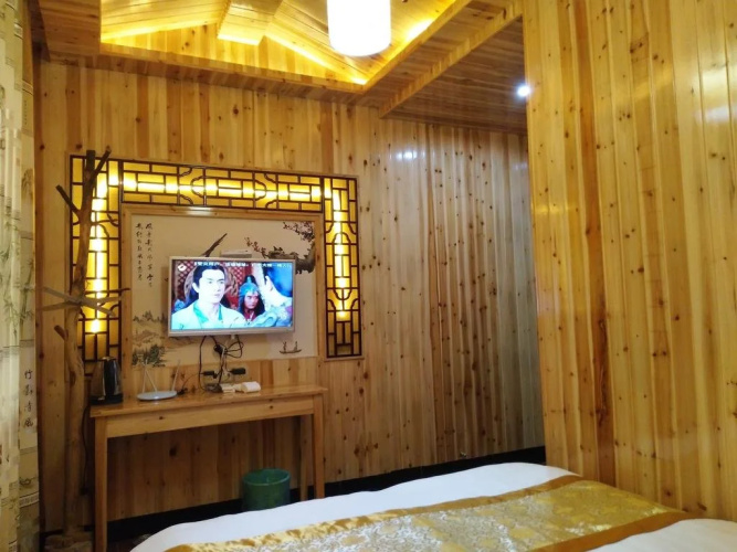 Lucky Inn