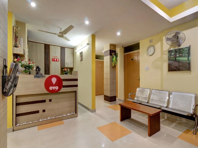 OYO 24888 Hotel Sham Palace