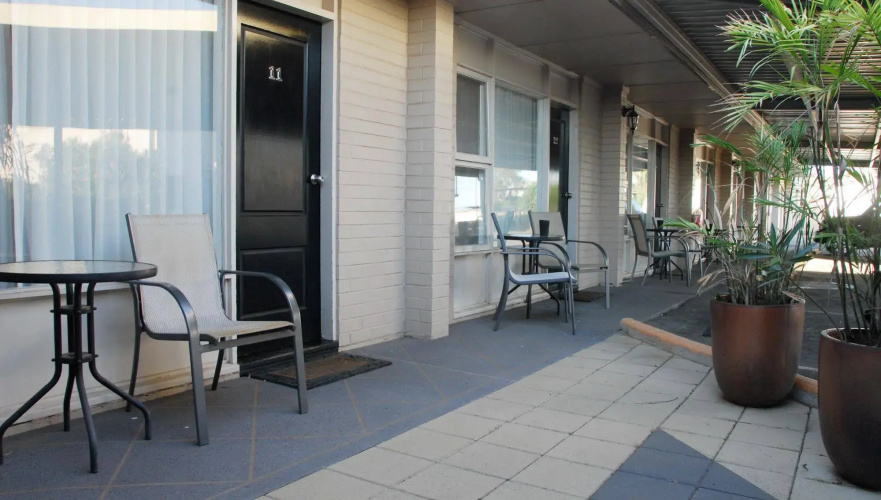 Mayfair Motel