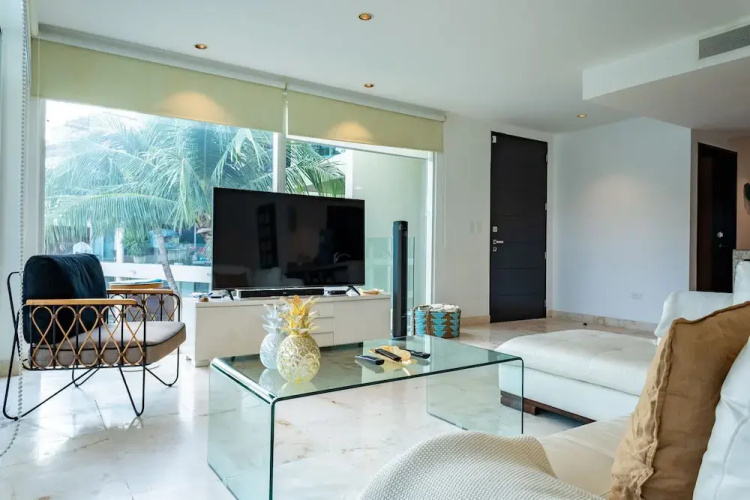 Elements 215 2 Bedroom Condo by RedAwning