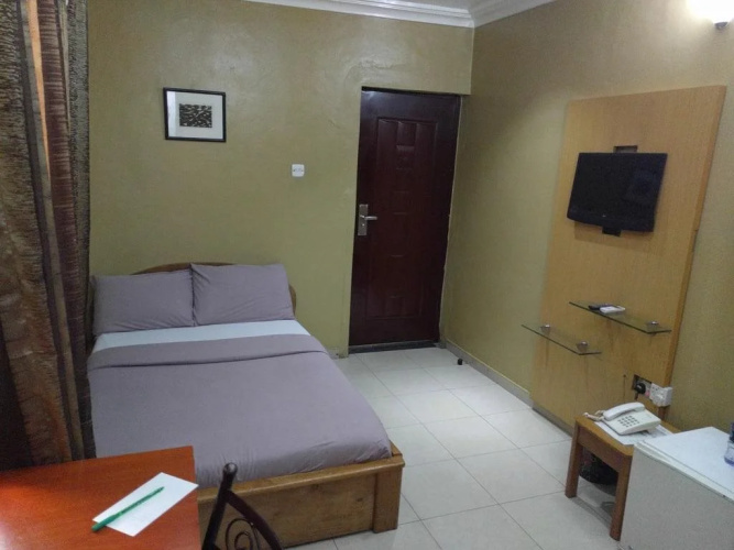 Msquare Whitehouse Hotel