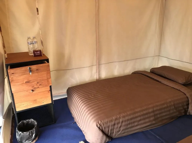 Kondee Cino Cafe and Glamping