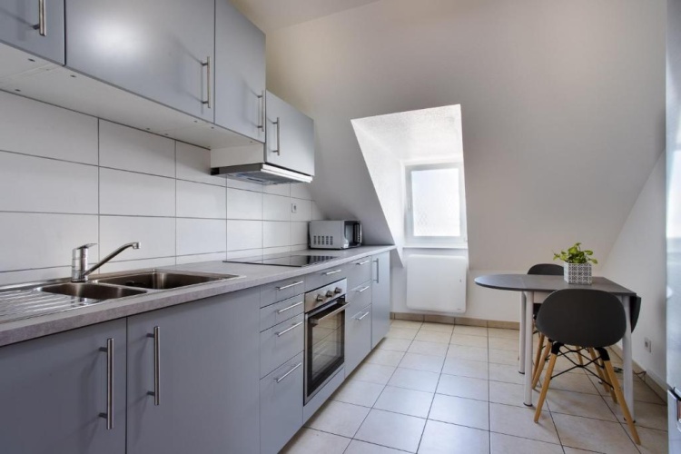 1 Bedroom Apartment