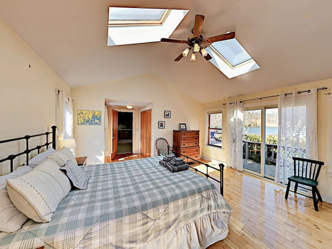 49 Murray Hill Home