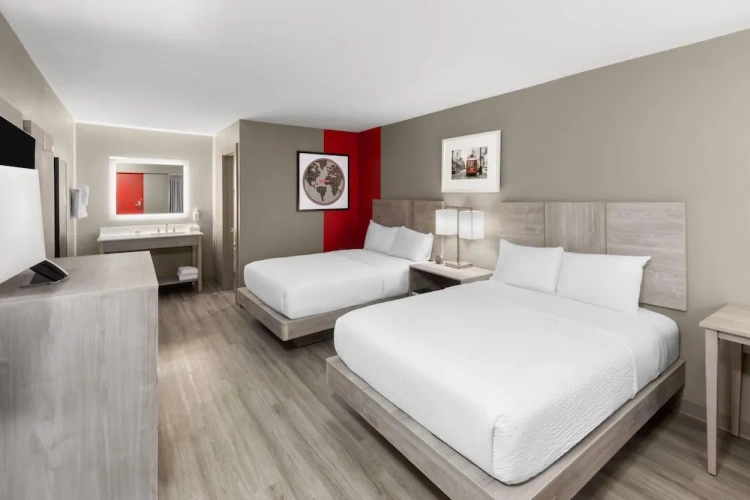 Standard Quadruple room