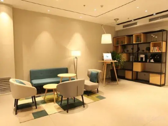 Ease Hotel (Harbin Jiangbei University Town Store)
